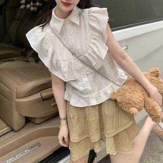 Cap-sleeve Ruffled Blouse / Pleated A-line Skirt
