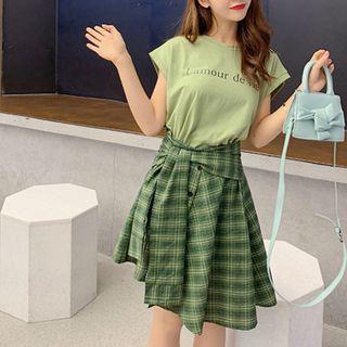 Set: Short-sleeve Lettering T-shirt + Mini Plaid Skirt