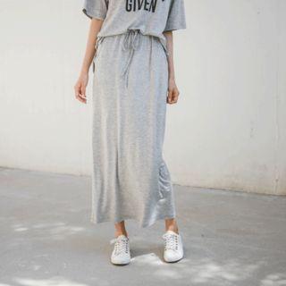Set: Lettering T-shirt + Drawstring-waist Maxi Skirt