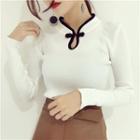Long-sleeve Cutout Contrast-trim Knit Top