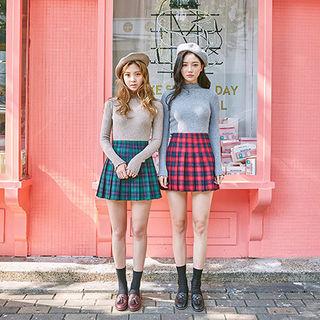 Plaid A-line Mini Pleat Skirt