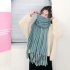 Fringed Chunky-knit Scarf