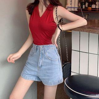 Plain V-neck Halter Top