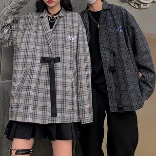 Plaid Loose-fit Lettering Crop Blazer