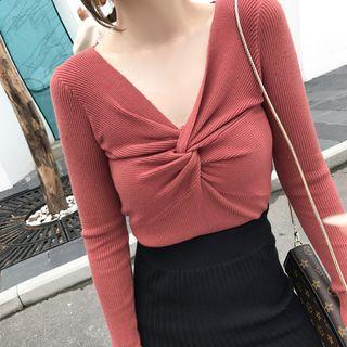Twist Knot V-neck Long-sleeve Knit Top