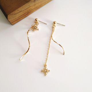 Non-matching Rhinestone Swirl Fringed Earring
