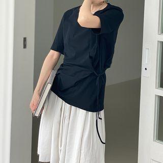 Short-sleeve Waist-tie T-shirt