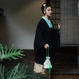 Square-neck Cape Black - One Size