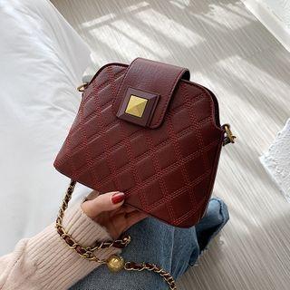 Quilted Chain Crossbody Bucket Bag