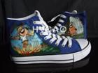 Droopy-eyed Dog High-top Canvas Sneakers