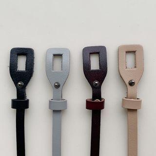 Skinny Cowhide Belt