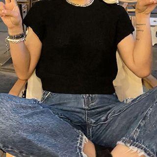 Short-sleeve Knit Top / Sleeveless Knit Top