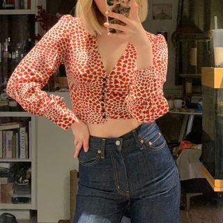 Long-sleeve Heart Print V-neck Cropped Blouse