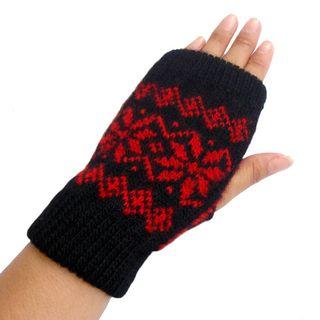Patterned Fingerless Gloves