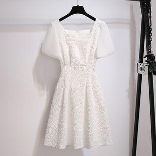 Short-sleeve Texture A-line Dress