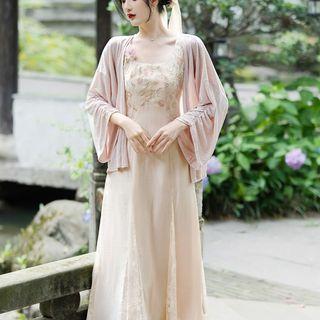 Light Jacket / Sleeveless Flower Embroidered Midi A-line Dress / Set