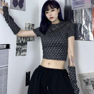 Set: Short-sleeve Lettering T-shirt + Arm Sleeves