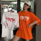 Set: Elbow-sleeve Lettering T-shirt + Mini Crossbody Bag
