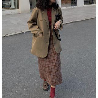 Long-sleeve Mock-turtleneck T-shirt / Plain Blazer / Plaid Midi Straight Fit Skirt