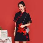 Short-sleeve Fish Applique A-line Dress