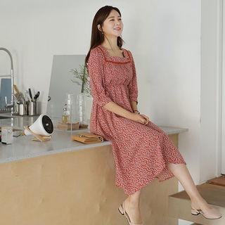 Square-neck Floral Print Midi Dress