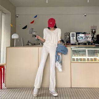 Set: Elbow-sleeve Dip-back T-shirt + Bootcut Pants