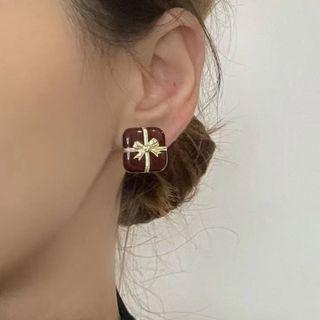 Bow Square Stud Earring