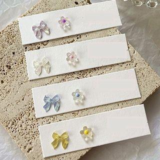 Set: Flower + Bow Ear Stud