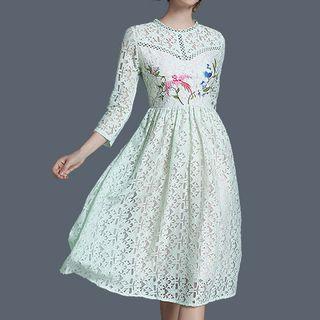 Embroidered 3/4-sleeve A-line Lace Dress