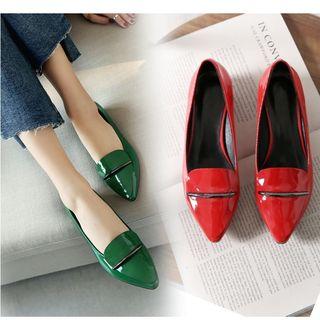 Low Heel Pointed Pumps
