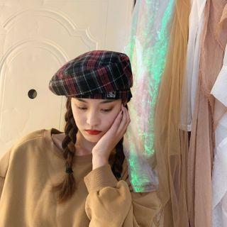 Plaid Beret Hat Plaid - Dark Gray & Red - M