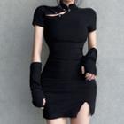 Set: Short-sleeve Mini Bodycon Qipao + Arm Sleeves