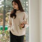 Contrast-trim Dual-pocket Sweater