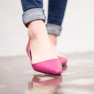 Faux-leather Patterned Flat-shoes