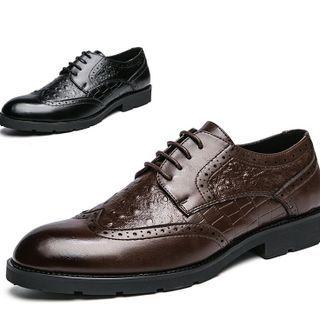 Faux-leather Wingtip Lace-up Casual Shoes