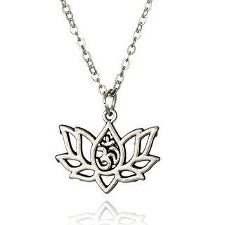 Flower Pendant Necklace Silver - One Size
