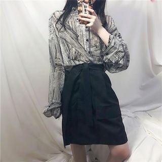 Print Shirt / Tie-waist A-line Skirt