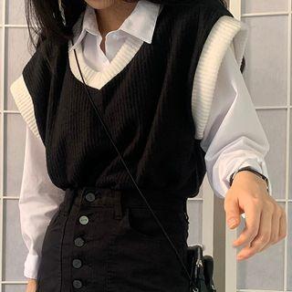 V-neck Sweater Vest Black - One Size
