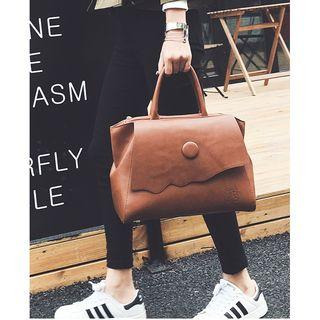 Scallop Flap Tote