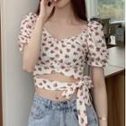 Short-sleeve Floral Print Cropped Blouse Floral - Red & White - One Size