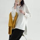 Long-sleeve Side-slit T-shirt White - One Size