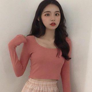 U-neck Long-sleeve Cropped T-shirt