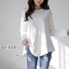 Crew-neck Asymmetric-hem T-shirt