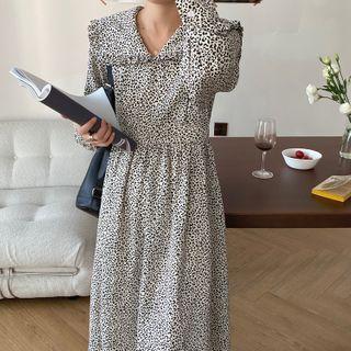 Long-sleeve Collared Floral Loose Fit Dress