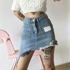 Patched Mini Fitted Denim Skirt