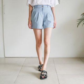 Zip-front Pleated Shorts