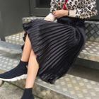 Animal Print Cardigan / Midi Pleated Knit Skirt