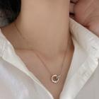 Interlocking Hoop Rhinestone Pendant Necklace Necklace - Gold - One Size
