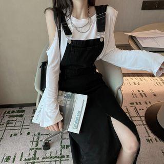 Off-shoulder T-shirt / Denim Side-slit Dress