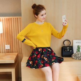 Set: Applique Sweater + Flower Print A-line Skirt